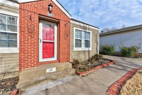 201 E Himes St, Norman, OK 73069 photo 3