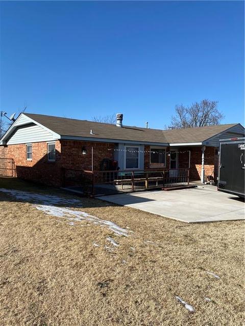 103 Folsom Dr, Mcloud, OK 74851 photo 1
