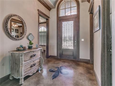 138 E Ranchwood Dr, Moore, OK 73160 photo 3