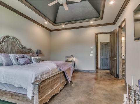 138 E Ranchwood Dr, Moore, OK 73160 photo 16