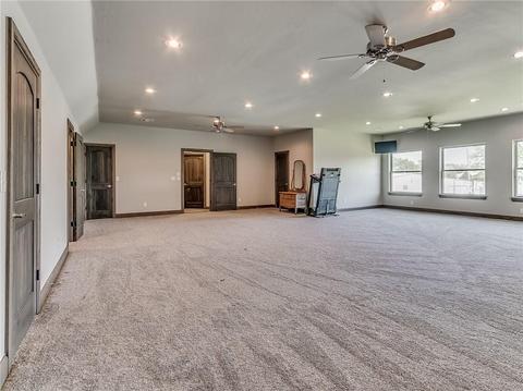 138 E Ranchwood Dr, Moore, OK 73160 photo 29