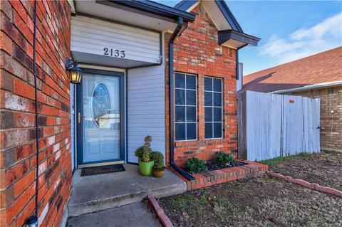 2133 Goodrich Dr, Moore, OK 73170 photo 1