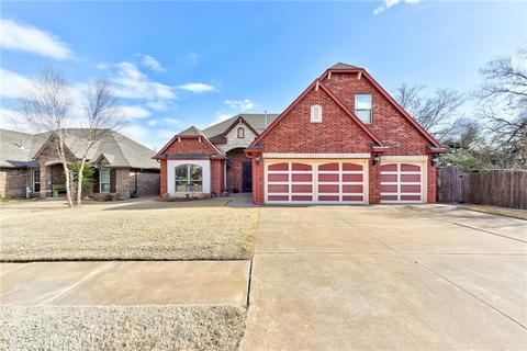 2900 Brookstone Ct, Moore, OK 73160 photo 3
