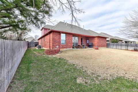 2900 Brookstone Ct, Moore, OK 73160 photo 31