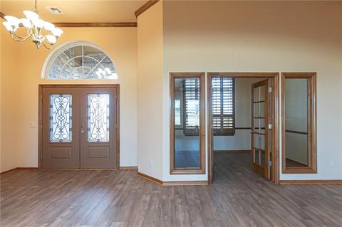 105 Riverview Dr, Clinton, OK 73601 photo 4