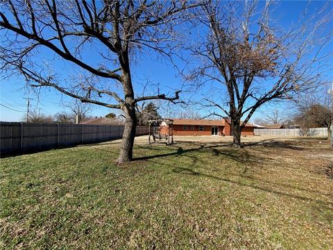 Undisclosed, Moore, OK 73160 photo 26
