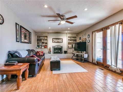 148 E Vail Dr, Yukon, OK 73099 photo 13