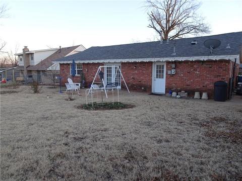 629 E 27th St, Edmond, OK 73013 photo 6