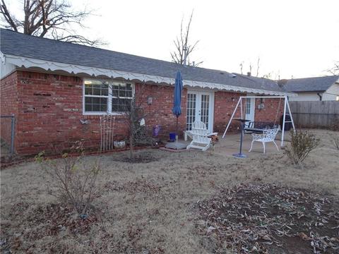 629 E 27th St, Edmond, OK 73013 photo 5