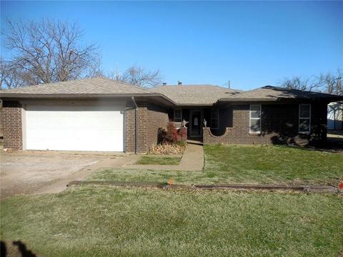 608 W Jackson St, Crescent, OK 73028 photo 2
