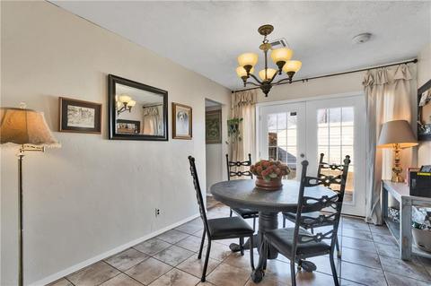 819 E Sycamore Ave, Altus, OK 73521 photo 7