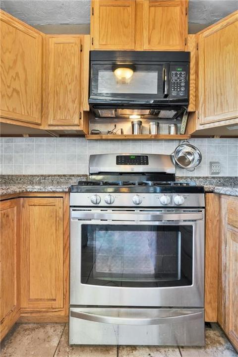 819 E Sycamore Ave, Altus, OK 73521 photo 12