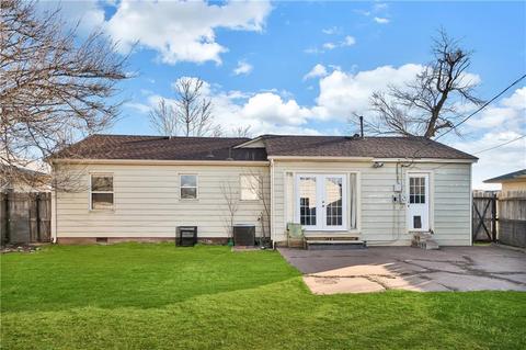 819 E Sycamore Ave, Altus, OK 73521 photo 23