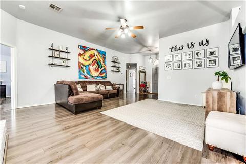 4100 Notting Hill Dr, Moore, OK 73160 photo 5
