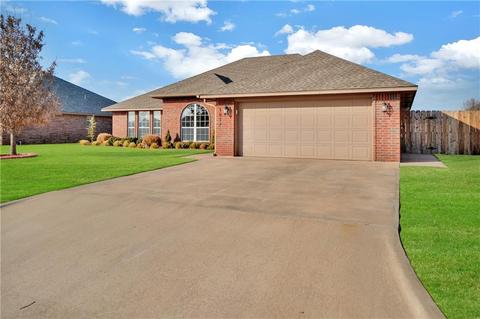 1817 White Tail Cir, Altus, OK 73521 photo 3
