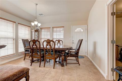 601 Colbert St, Tuttle, OK 73089 photo 16
