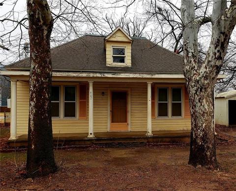 407 W Maple, Tuttle, OK 73089 photo 2