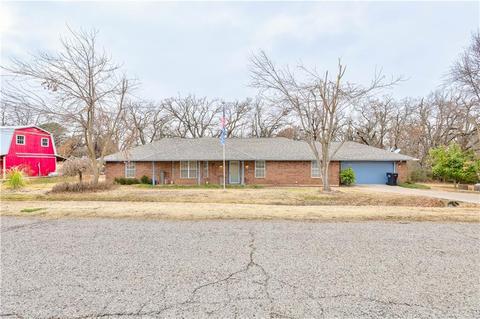 429 S Main St, Mcloud, OK 74851 photo 1