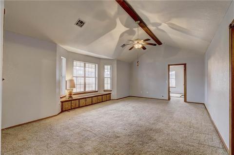 429 S Main St, Mcloud, OK 74851 photo 5