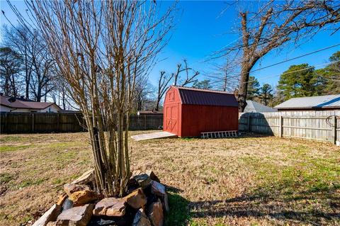 906 E Circle Dr, Broken Bow, OK 74728 photo 33