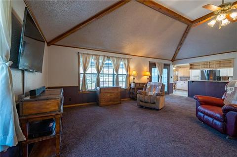 906 E Circle Dr, Broken Bow, OK 74728 photo 8