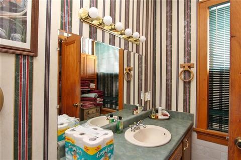 1104 N Barta Ave, Prague, OK 74864 photo 14