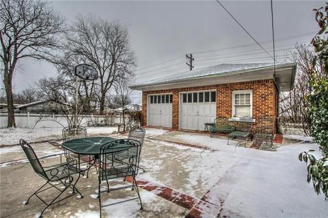 1104 N Barta Ave, Prague, OK 74864 photo 8