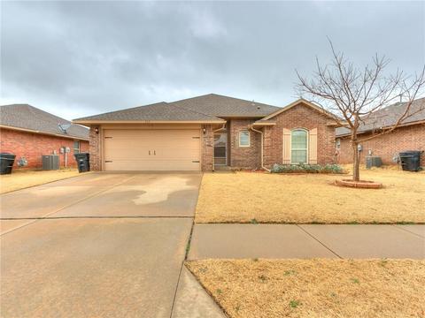 517 Apple Tree Ln, Moore, OK 73160 photo 2