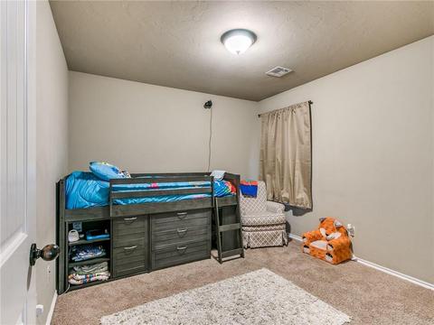 517 Apple Tree Ln, Moore, OK 73160 photo 16