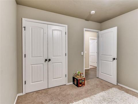 517 Apple Tree Ln, Moore, OK 73160 photo 17