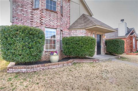 1504 Westmore Dr, Moore, OK 73170 photo 2