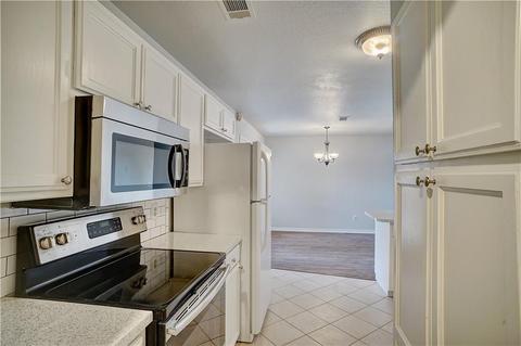 1504 Westmore Dr, Moore, OK 73170 photo 10