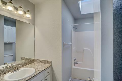 1504 Westmore Dr, Moore, OK 73170 photo 27