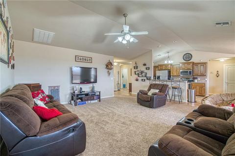 3103 White Tail Dr, Altus, OK 73521 photo 5