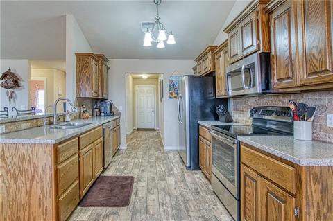 3103 White Tail Dr, Altus, OK 73521 photo 7