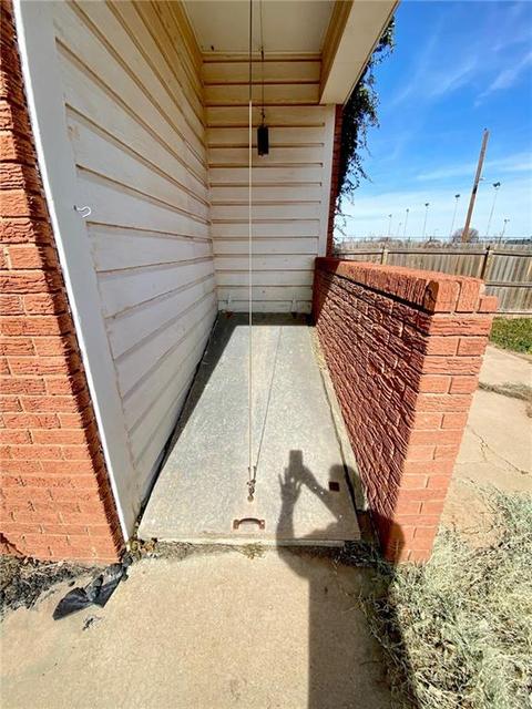 1020 N Jackson St, Altus, OK 73521 photo 21
