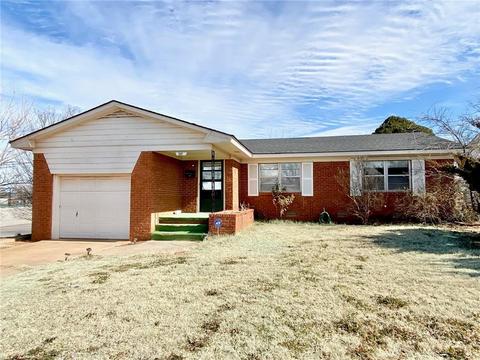 1020 N Jackson St, Altus, OK 73521 photo 1