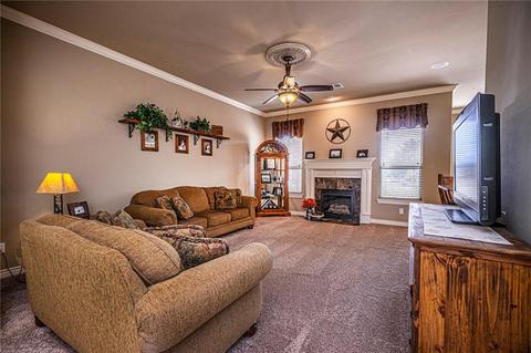 4604 Riverside Dr, Tuttle, OK 73089 photo 6