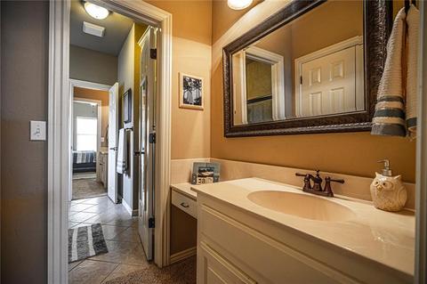 4604 Riverside Dr, Tuttle, OK 73089 photo 18