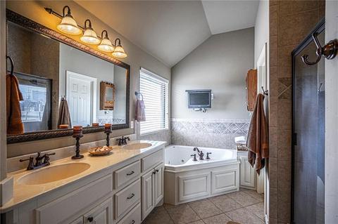 4604 Riverside Dr, Tuttle, OK 73089 photo 13