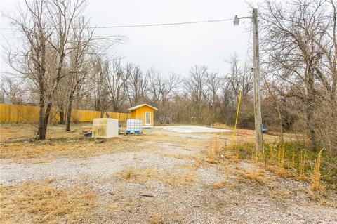 17000 E Tecumseh Rd, Norman, OK 73026 photo 9