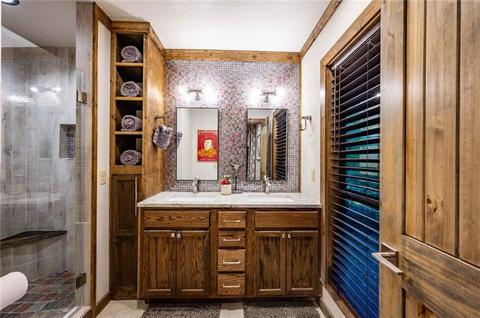 348 Marlin Dr, Broken Bow, OK 74728 photo 8