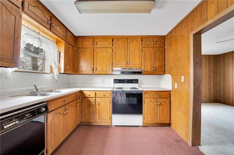 314 E Fourth St, Leedey, OK 73654 photo 6