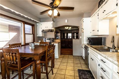212 N Oklahoma St, Thomas, OK 73669 photo 4