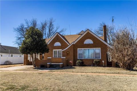 212 N Oklahoma St, Thomas, OK 73669 photo 1