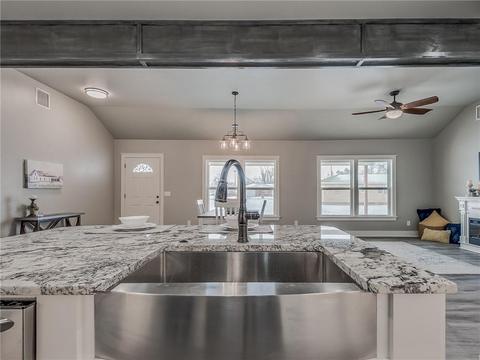715 W Monroe, Crescent, OK 73028 photo 11