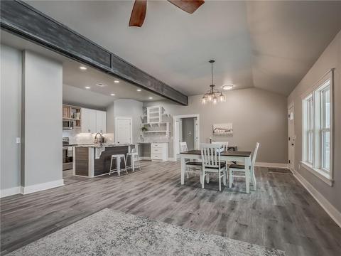 715 W Monroe, Crescent, OK 73028 photo 5