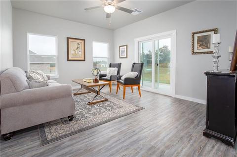 15976 Prairie Rose Dr, Mcloud, OK 74851 photo 2