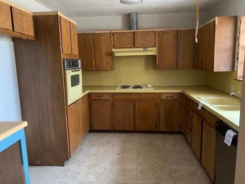 310 S 8th St, Eldorado, OK 73537 photo 3