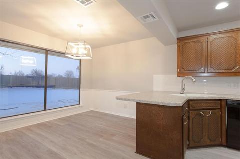 127 Regency Dr, Clinton, OK 73601 photo 6